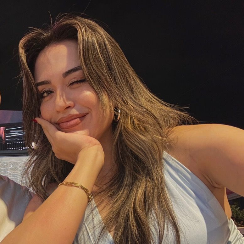@nuunuuv TikTok yayıncısı
