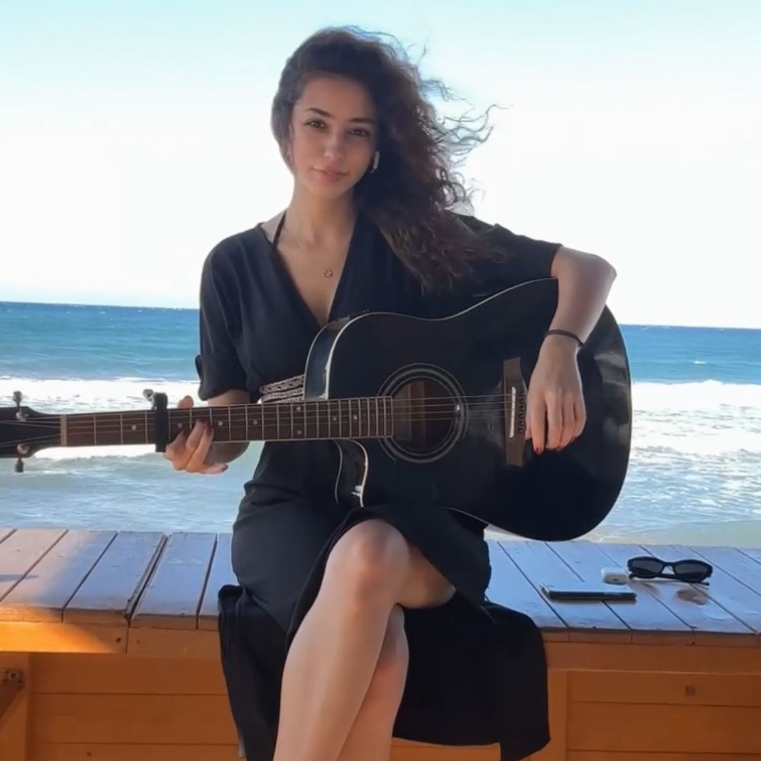 @sezensargut TikTok yayıncısı