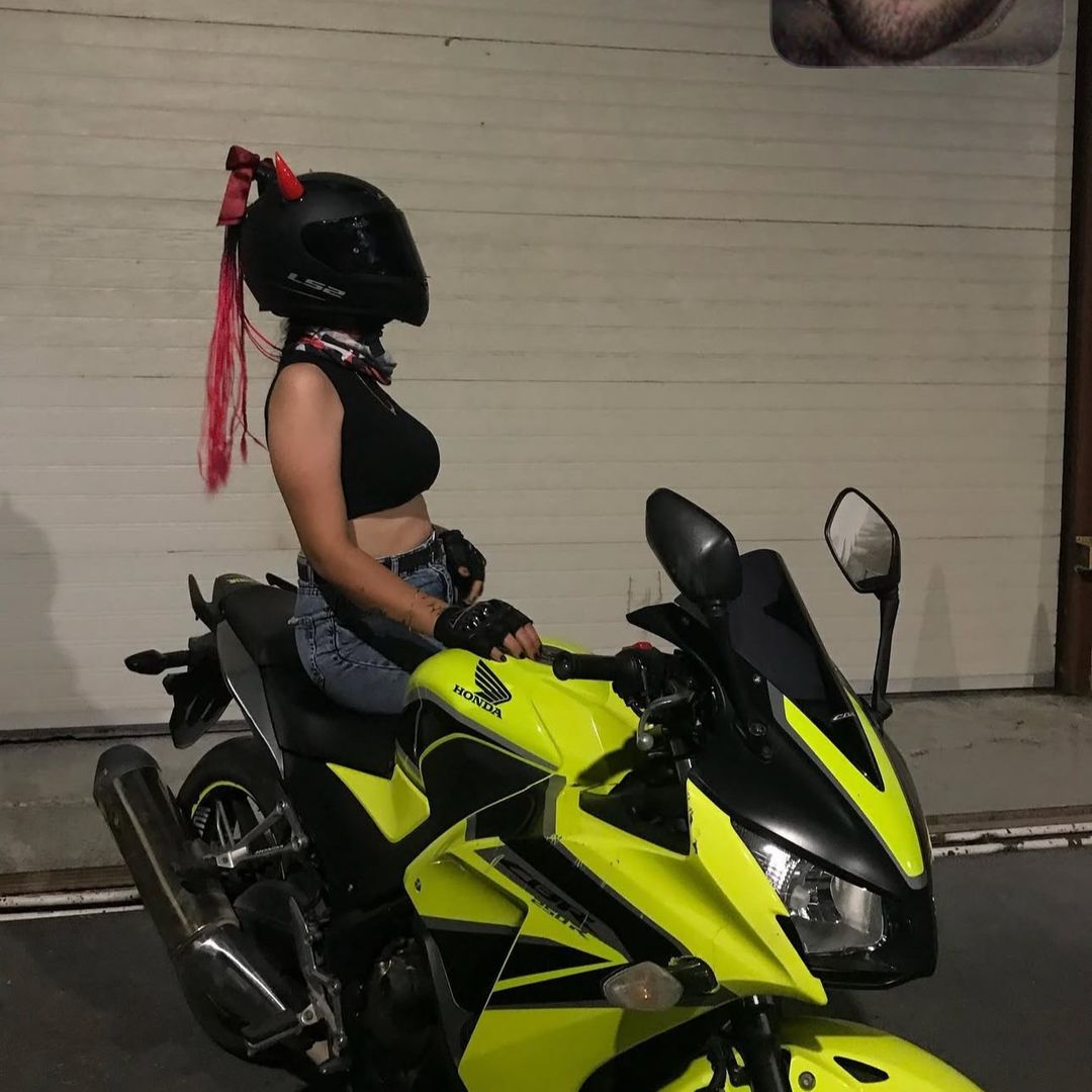 @senaablnn TikTok yayıncısı