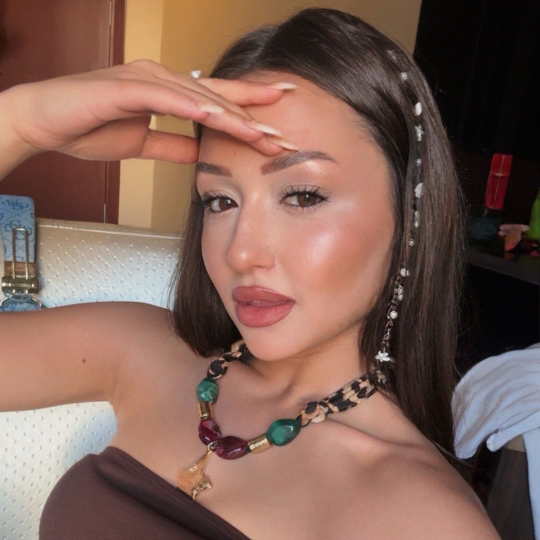 @byzcnm TikTok yayıncısı