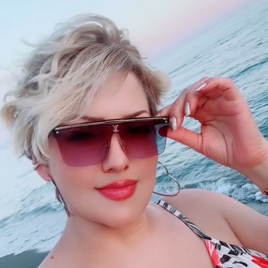 @beyazehra TikTok yayıncısı