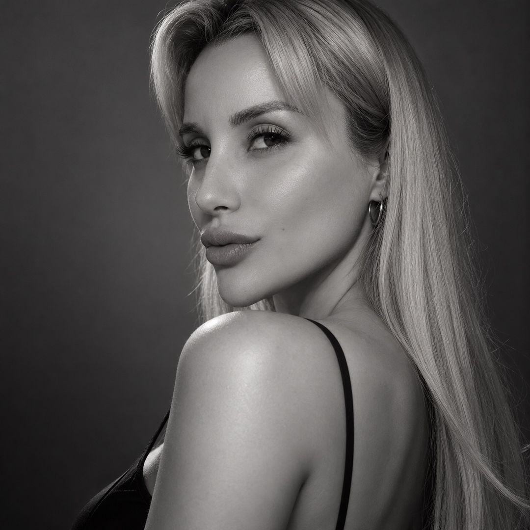 @iclova TikTok yayıncısı